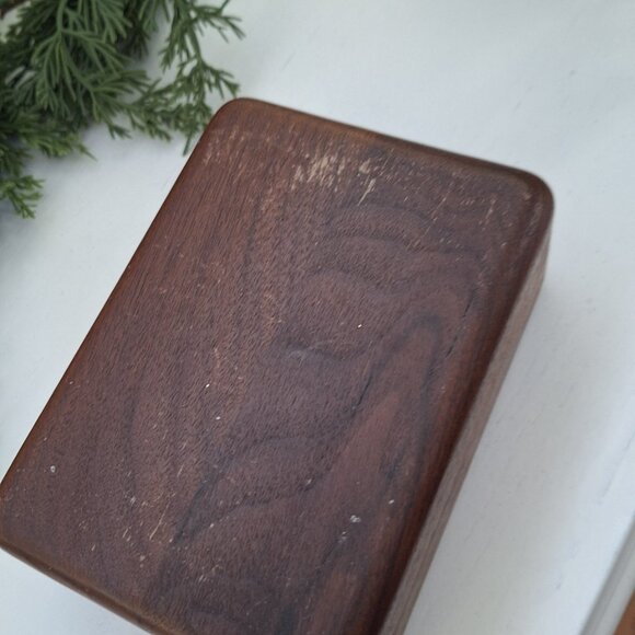 Disney animal kingdom storage box / jewelery box - Picture 4 of 4